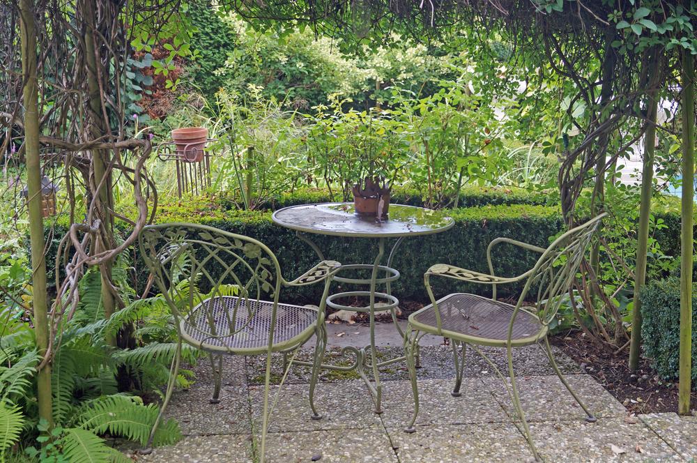 Sitzecke unter der Pergola